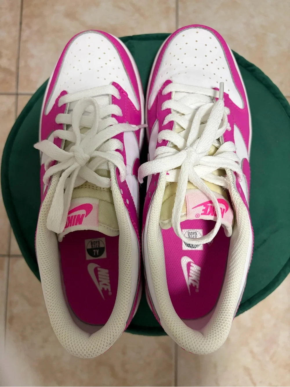 Nike Dunk Hot Pink